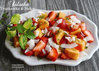 Zdjęcie - Salatka owocowa na lato-truskawka & melon & mieta - Przepisy kulinarne ze zdjęciami