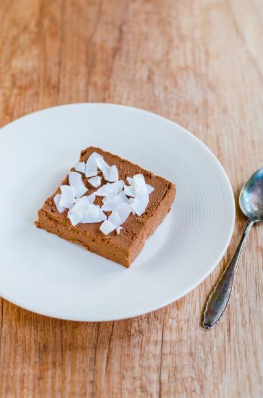 Zdjęcie - Brownie z batatów (bez pieczenia) - Przepisy kulinarne ze zdjęciami