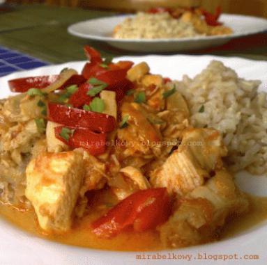 Zdjęcie - Curry z kurczaka i pieczarek - Przepisy kulinarne ze zdjęciami
