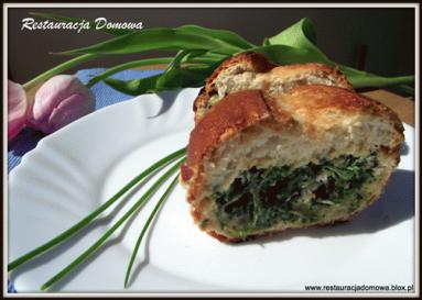 Zdjęcie - Chrupiące śniadanko ze szpinakiem i gorgonzolą  - Przepisy kulinarne ze zdjęciami