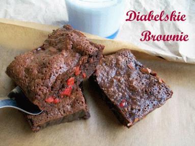 Zdjęcie - Diabelskie  brownie  - Przepisy kulinarne ze zdjęciami