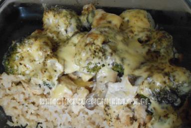Zdjęcie - Zapiekanka ryżowa z brokułami  - Przepisy kulinarne ze zdjęciami
