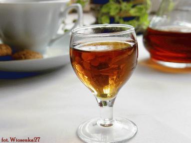 Zdjęcie - Nalewka  herbaciana  - Przepisy kulinarne ze zdjęciami