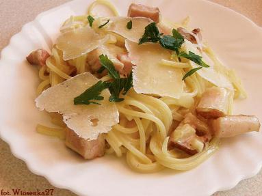 Zdjęcie - Spaghetti  carbonara  - Przepisy kulinarne ze zdjęciami