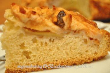 Zdjęcie - Ciasto biszkoptowe z jabłkami  - Przepisy kulinarne ze zdjęciami