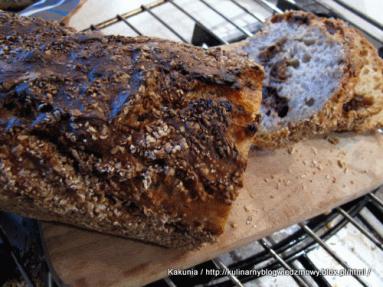 Zdjęcie - chleb drożdżowy ze śliwkami  - Przepisy kulinarne ze zdjęciami