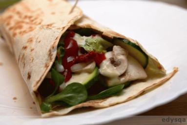 Zdjęcie - Szybka kolacja -  tortilla  - Przepisy kulinarne ze zdjęciami
