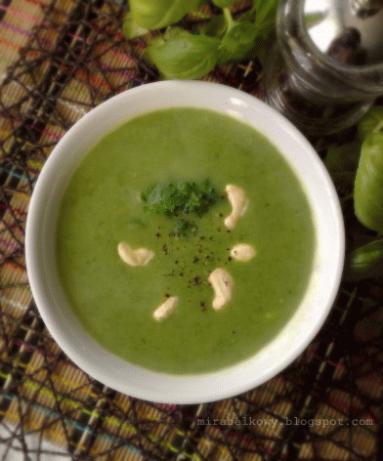 Zdjęcie - Zielona zupa na początek wiosny :) - Przepisy kulinarne ze zdjęciami