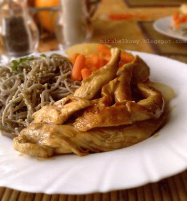 Zdjęcie - Kurczak teriyaki + sezamowy makaron soba - Przepisy kulinarne ze zdjęciami