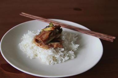 Zdjęcie - Chińska smażona wieprzowina z  dymką  - Przepisy kulinarne ze zdjęciami