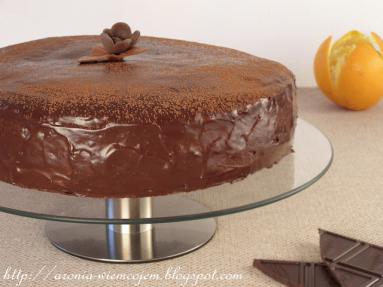 Zdjęcie - Tort czekoladowo-pomarańczowy - Przepisy kulinarne ze zdjęciami