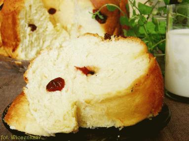 Zdjęcie - Buła drożdżowa  z  żurawiną  - Przepisy kulinarne ze zdjęciami
