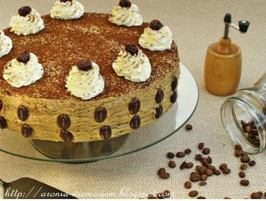 Zdjęcie - Tort makowo - kawowy - Przepisy kulinarne ze zdjęciami