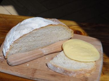 Zdjęcie - Chleb z płatkami owsianymi i  miodem  - Przepisy kulinarne ze zdjęciami