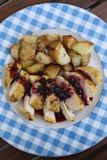 Zdjęcie - kurczak w kurkumie z galaretką z czarnej porzeczki - Przepisy kulinarne ze zdjęciami
