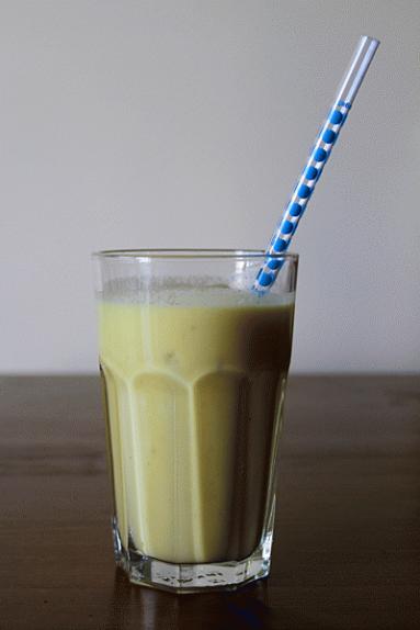 Zdjęcie - Koktajl z mleka kokosowego z  ananasem - Przepisy kulinarne ze zdjęciami