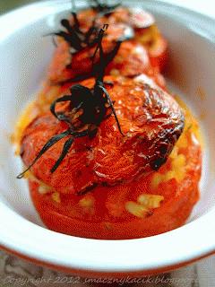Zdjęcie - Pomidory faszerowane ryżem - Przepisy kulinarne ze zdjęciami