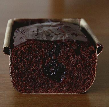 Zdjęcie - Ciasto czekoladowe z  wiśniami - Przepisy kulinarne ze zdjęciami