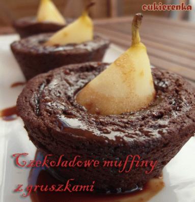 Zdjęcie - Czekoladowe muffiny z gruszkami - Przepisy kulinarne ze zdjęciami