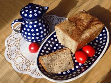 Zdjęcie - Chleb pszenny pełnoziarnisty napakowany słonecznikiem na zakwasie (rosnący  nocą) - Przepisy kulinarne ze zdjęciami