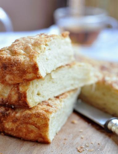 Zdjęcie - Kouign Amann- bretońskie ciasto maślane - Przepisy kulinarne ze zdjęciami