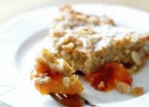 Zdjęcie - Migdałowe clafoutis z brzoskwiniami i dodatkiem otrąb - Przepisy kulinarne ze zdjęciami