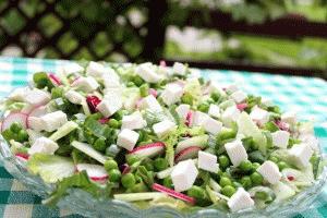 Zdjęcie - Zielona sałatka z fetą - Przepisy kulinarne ze zdjęciami