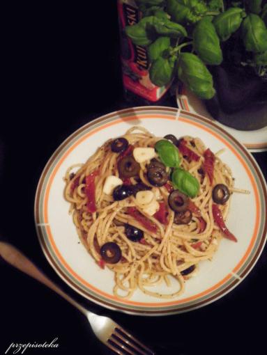 Zdjęcie - Wegetariańskie włoskie spaghetti - Przepisy kulinarne ze zdjęciami