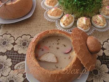 Zdjęcie - Żurek w chlebie - na  Wielkanoc - Przepisy kulinarne ze zdjęciami