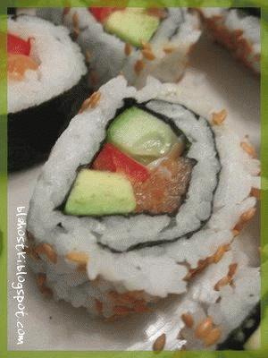 Zdjęcie - Maki sushi - Przepisy kulinarne ze zdjęciami