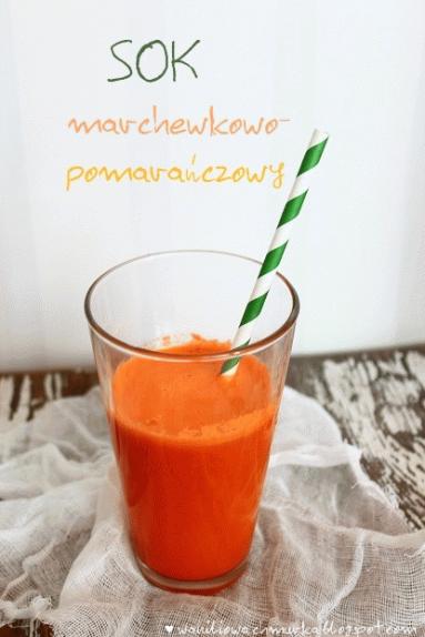 Zdjęcie - Sok marchewkowo-pomarańczowy z imbirem - Przepisy kulinarne ze zdjęciami