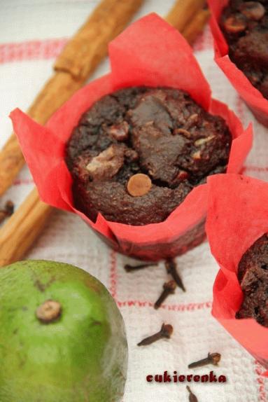 Zdjęcie - Podwójnie czekoladowe, bezjajeczne muffiny z avocado - Przepisy kulinarne ze zdjęciami