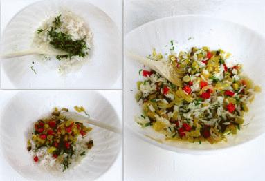 Zdjęcie - Sałatka z ryżu i  duszonych warzyw - Przepisy kulinarne ze zdjęciami