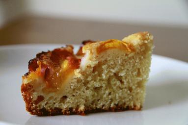 Zdjęcie - Ciasto  brzoskwiniowe - Przepisy kulinarne ze zdjęciami