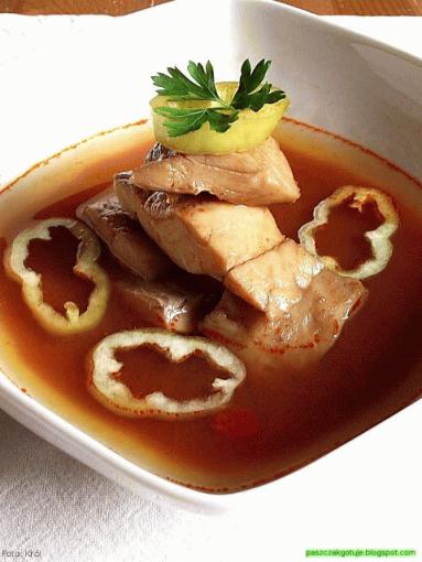 Zdjęcie - Węgierska zupa rybna Halászlé - Przepisy kulinarne ze zdjęciami