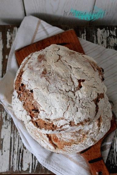 Zdjęcie - Chleb pszenno-razowy z żurawiną - Przepisy kulinarne ze zdjęciami
