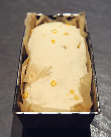 Zdjęcie - Chleb ze skórką pomarańczową - Przepisy kulinarne ze zdjęciami