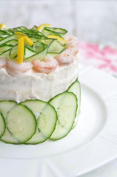 Zdjęcie - Smörgåstårta czyli Tort Kanapkowy - Przepisy kulinarne ze zdjęciami