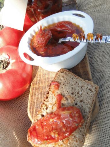 Zdjęcie - Pieczone pomidory - Przepisy kulinarne ze zdjęciami