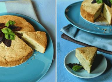 Zdjęcie - Ciasto z zieloną i czerwoną bazylią - Przepisy kulinarne ze zdjęciami