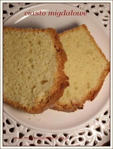 Zdjęcie - Ciasto migdałowe - Przepisy kulinarne ze zdjęciami