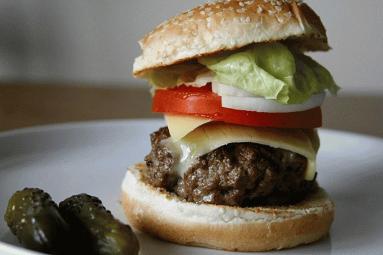 Zdjęcie - Hamburger idealny? - Przepisy kulinarne ze zdjęciami