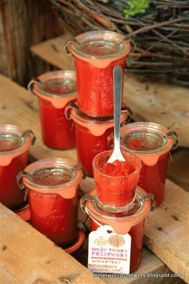 Zdjęcie - Jak zrobić suszone pomidory? / Suszone pomidory w oliwie - Przepisy kulinarne ze zdjęciami