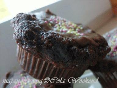 Zdjęcie - Czekoladowe muffinki z colą - Przepisy kulinarne ze zdjęciami
