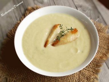 Zdjęcie - Kremowa zupa z selera i gruszek - Przepisy kulinarne ze zdjęciami