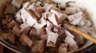 Zdjęcie - Pierogi z mięsem, kapustą i grzybami - Przepisy kulinarne ze zdjęciami