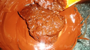 Zdjęcie - Ptysie z kremem czekoladowo-śliwkowo-rumowym na oleju rzepakowym - Przepisy kulinarne ze zdjęciami