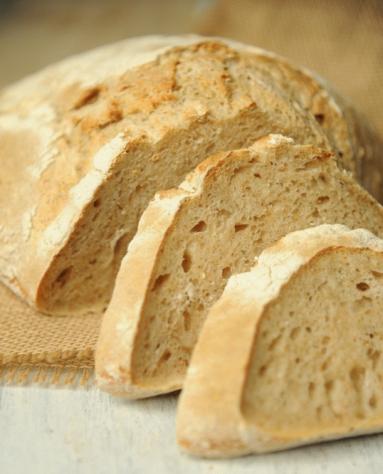 Zdjęcie - Chleb z polentą i rozmarynem (na zakwasie) - Przepisy kulinarne ze zdjęciami