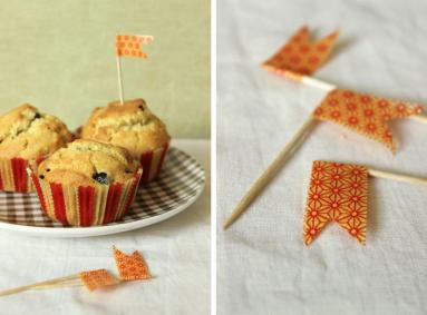 Zdjęcie - Pszenno kukurydziane muffiny z suszoną żurawiną - Przepisy kulinarne ze zdjęciami