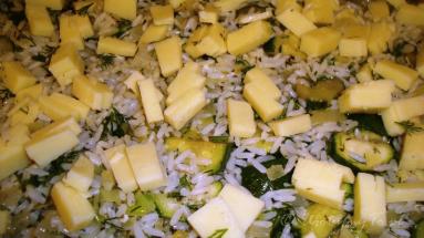 Zdjęcie - Zapiekanka z ryżu i cukinii - Przepisy kulinarne ze zdjęciami